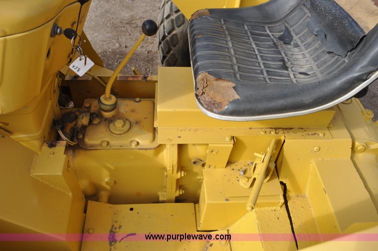 image for item F2235 Ford tow tractor