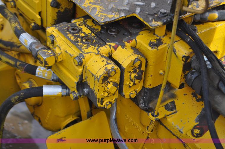 image for item F2244 International forklift