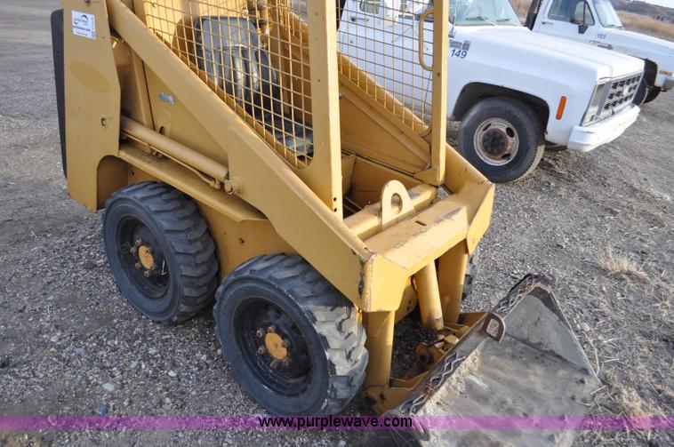 image for item F2245 Mustang skid steer