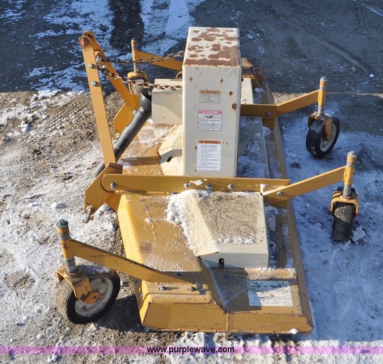 image for item F2256 1996 Woods RM372-1 rotary mower