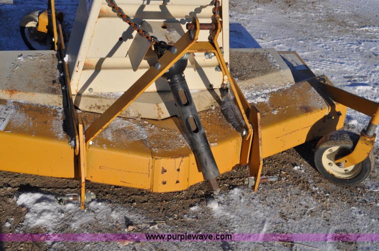 image for item F2256 1996 Woods RM372-1 rotary mower