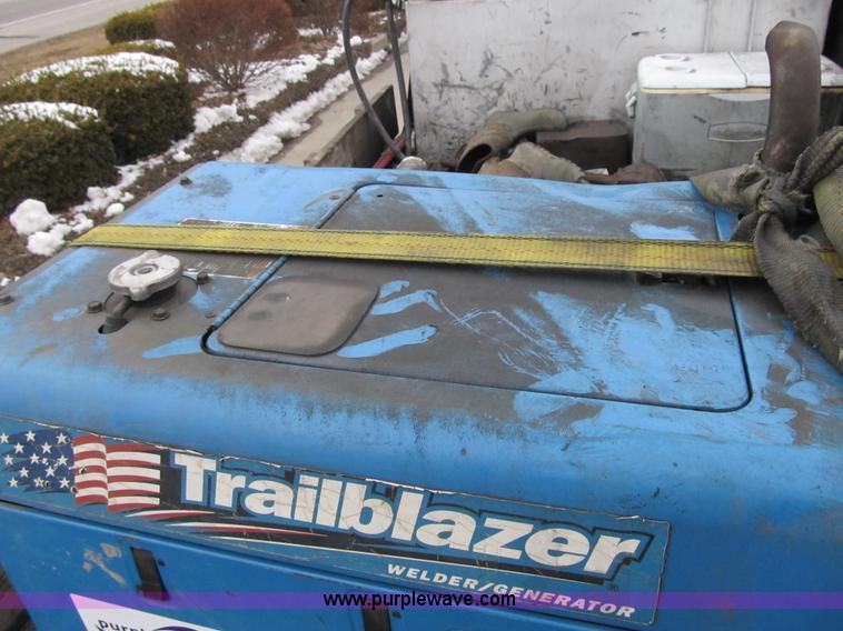 image for item F8980 Miller Trailblazer 302 welder
