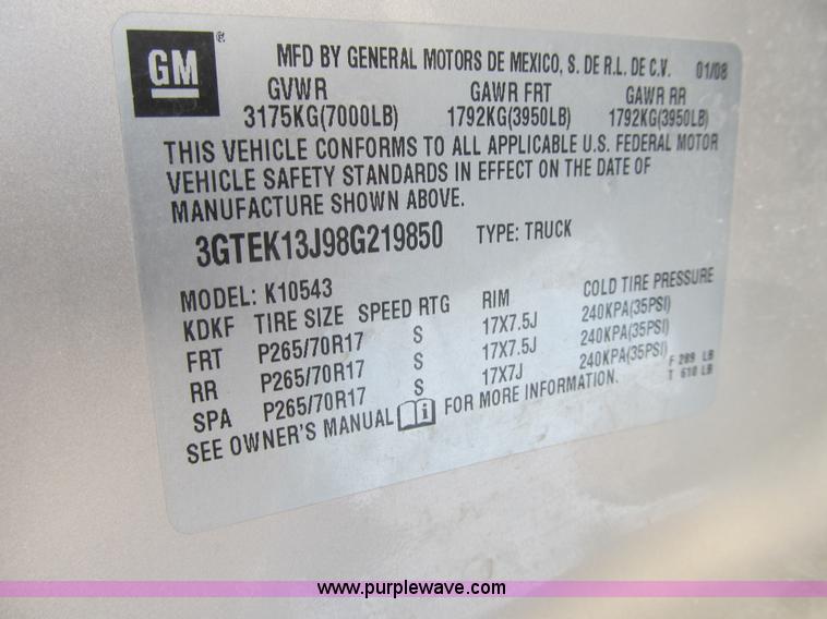 image for item F8983 2008 GMC Sierra 1500 Crew Cab pickup truck