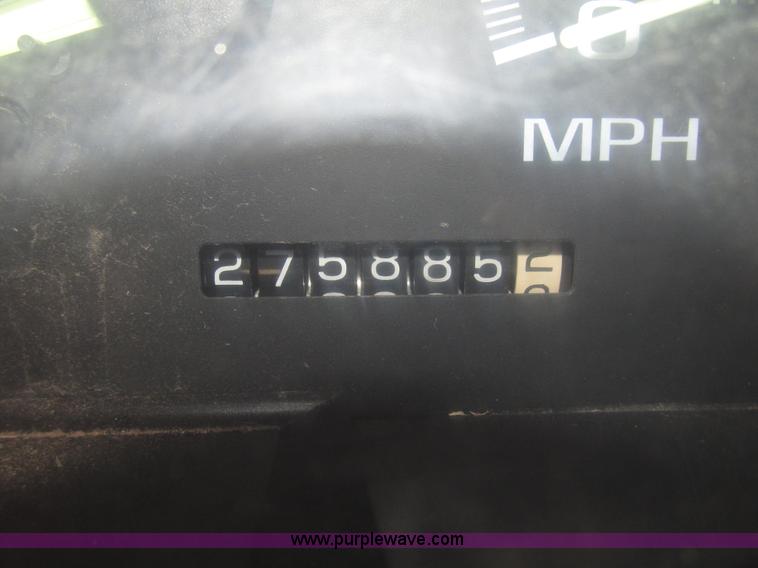 image for item G9765 1995 Chevrolet Cheyenne 2500 pickup truck