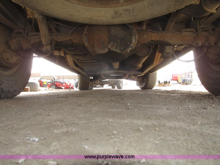 image for item G9765 1995 Chevrolet Cheyenne 2500 pickup truck