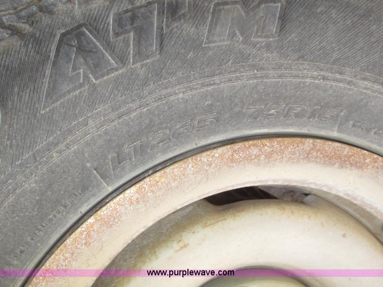 image for item G9765 1995 Chevrolet Cheyenne 2500 pickup truck