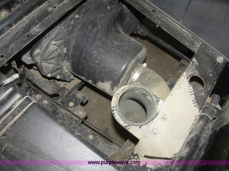 image for item G9766 2007 Cub Cadet 4X4 Trail UTV