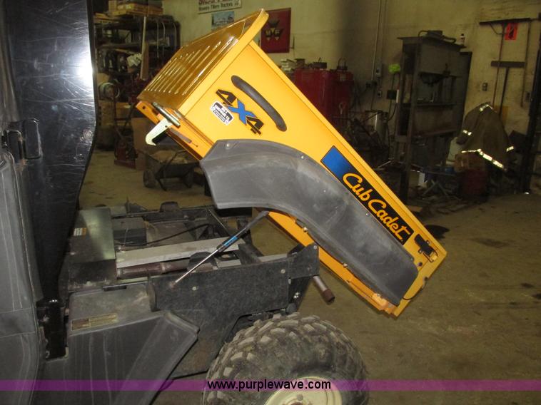 image for item G9766 2007 Cub Cadet 4X4 Trail UTV