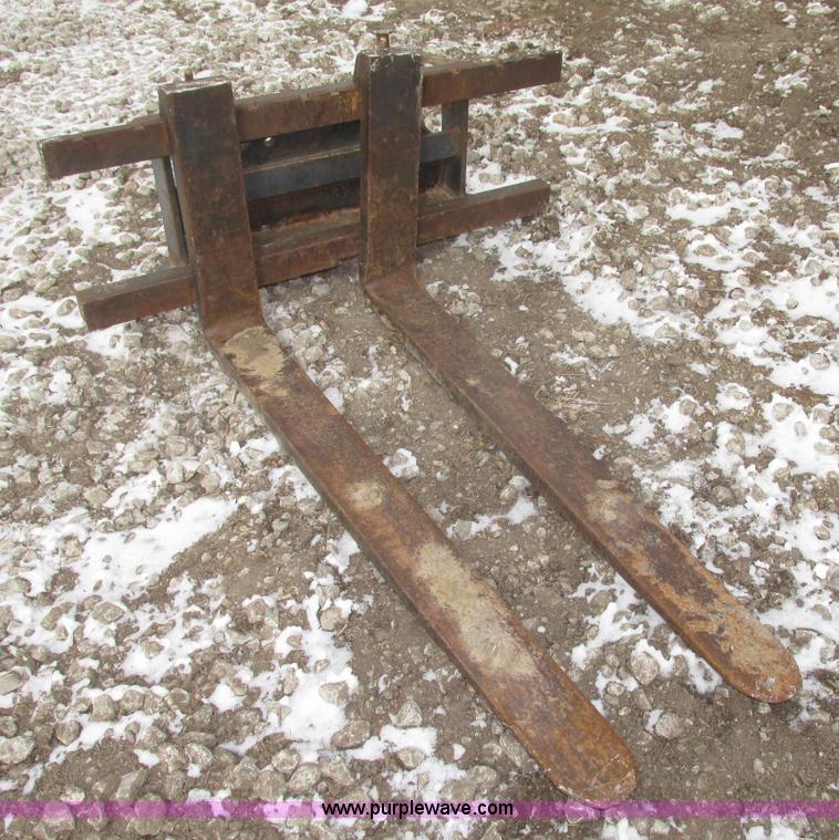 image for item G9767 Powertrack PT1430 landscape tractor