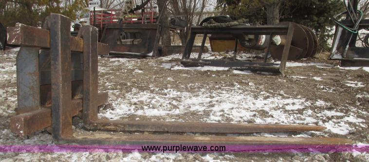 image for item G9767 Powertrack PT1430 landscape tractor