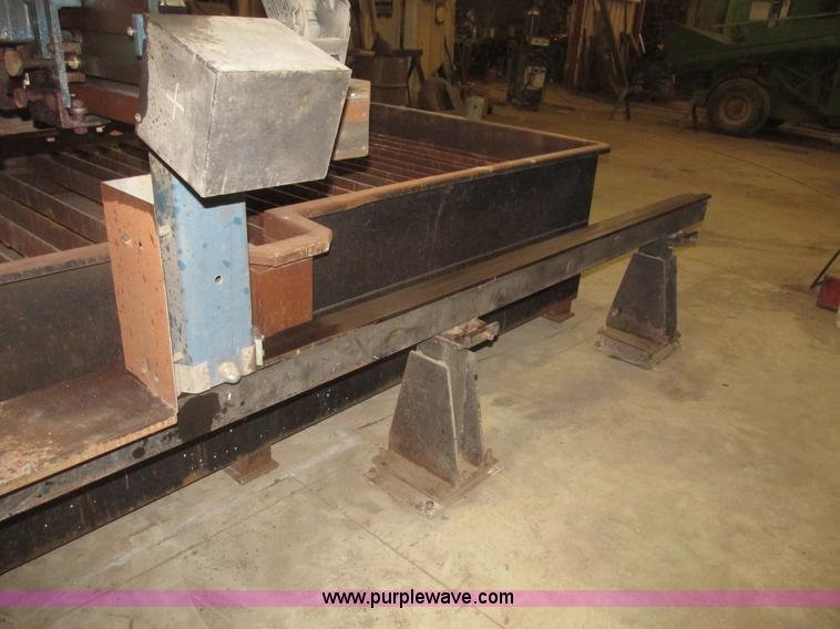 image for item G9773 1996 Koike Aronson EG1500 CNC plasma cutter table
