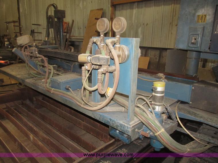 image for item G9773 1996 Koike Aronson EG1500 CNC plasma cutter table