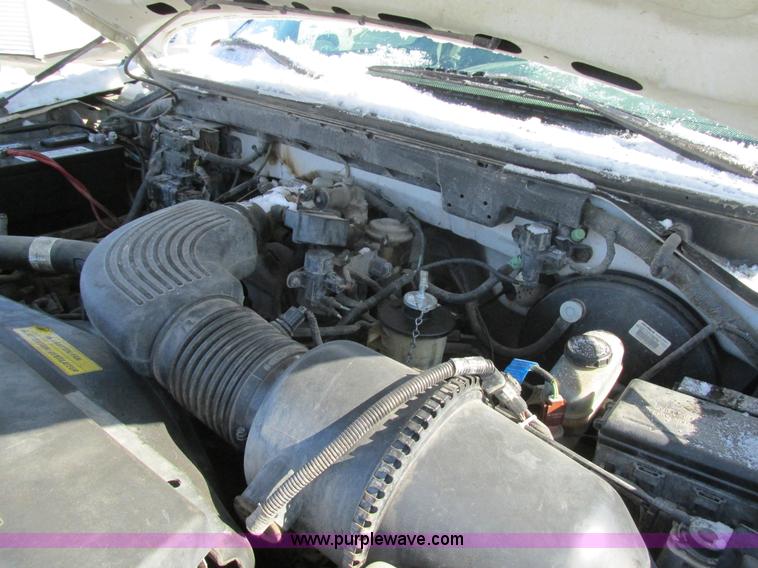 image for item H7571 1997 Ford F150 pickup truck