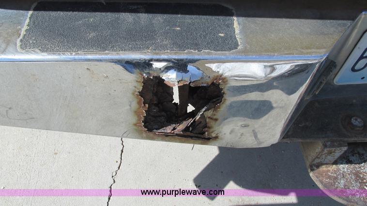 image for item I3087 1990 Chevrolet Cheyenne 2500 pickup truck