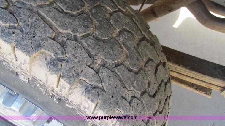 image for item I3087 1990 Chevrolet Cheyenne 2500 pickup truck