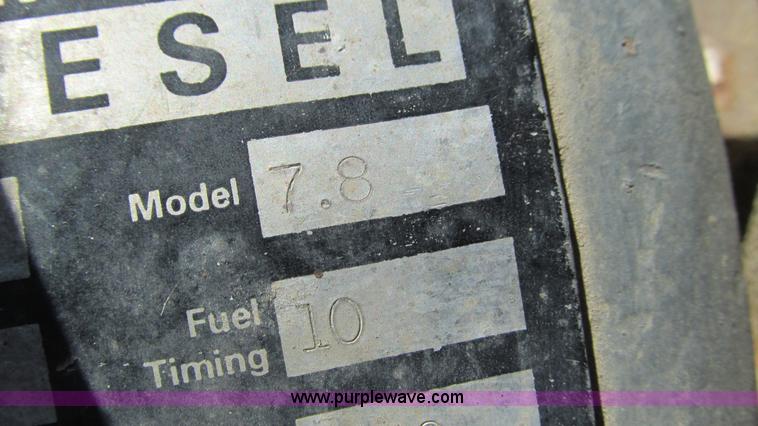 image for item I3089 1987 Ford LT8000 mixer truck