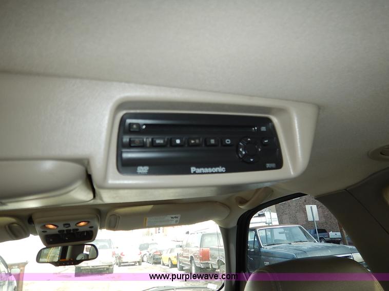 image for item I5053 2005 GMC Yukon 1500 XL SUV