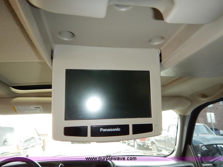 image for item I5053 2005 GMC Yukon 1500 XL SUV