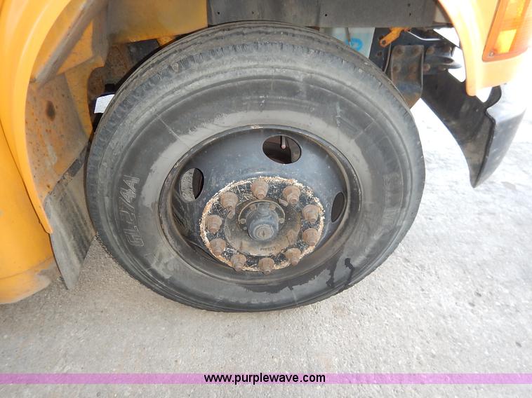 image for item I5068 2004 International 3800 Blue Bird school bus