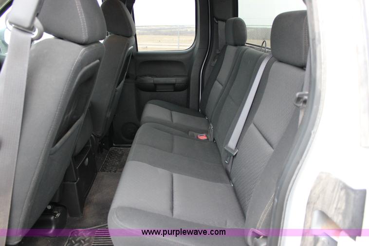 image for item J2286 2012 Chevrolet Silverado 1500 LT Z71 Ext. Cab pickup truck