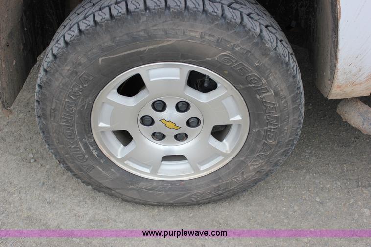 image for item J2286 2012 Chevrolet Silverado 1500 LT Z71 Ext. Cab pickup truck