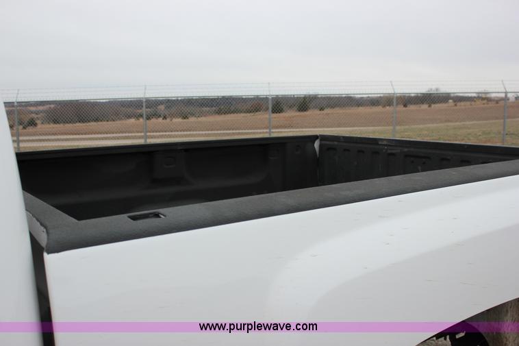 image for item J2286 2012 Chevrolet Silverado 1500 LT Z71 Ext. Cab pickup truck