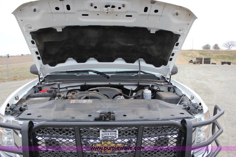 image for item J2286 2012 Chevrolet Silverado 1500 LT Z71 Ext. Cab pickup truck