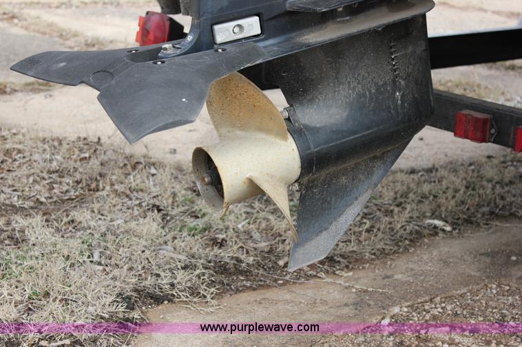 image for item J2291 2000 Voyager VS21 pontoon boat