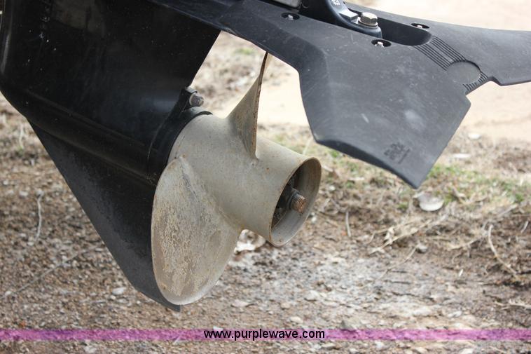 image for item J2291 2000 Voyager VS21 pontoon boat