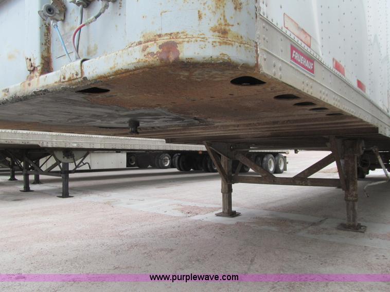 image for item J3276 1996 Fruehauf dry van trailer