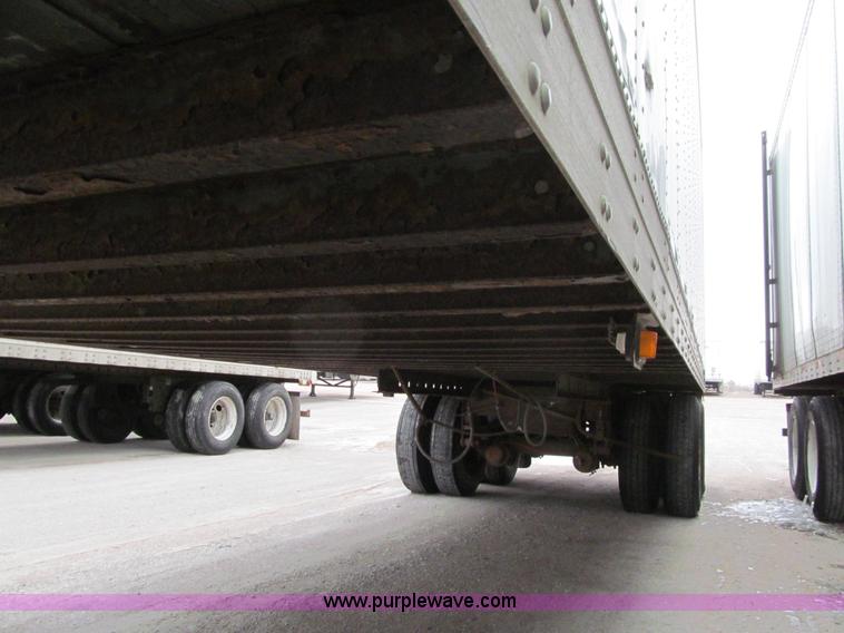 image for item J3276 1996 Fruehauf dry van trailer