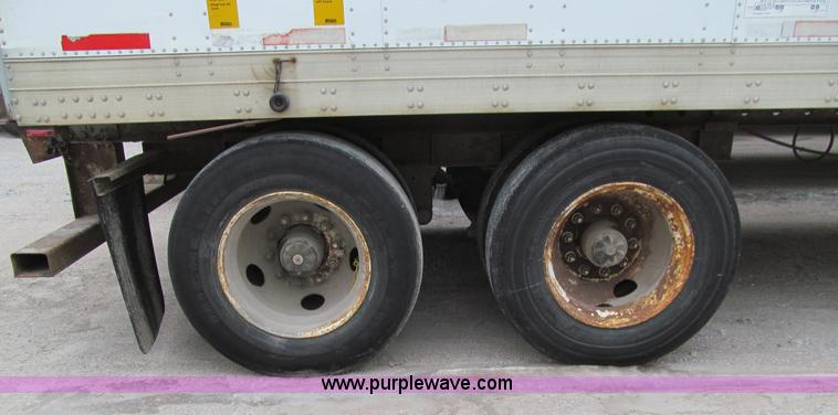 image for item J3276 1996 Fruehauf dry van trailer