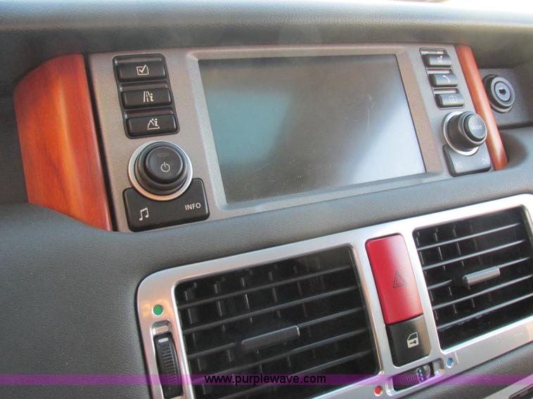 image for item K2023 2005 Land Rover Range Rover HSE SUV