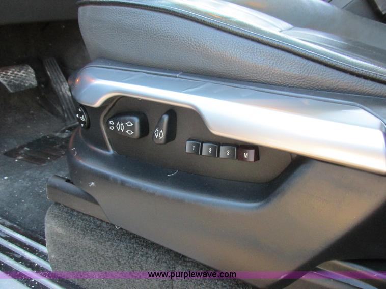 image for item K2023 2005 Land Rover Range Rover HSE SUV