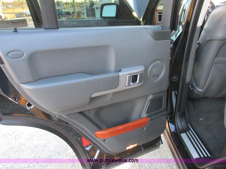 image for item K2023 2005 Land Rover Range Rover HSE SUV