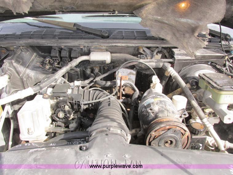 image for item K2044 1994 Chevrolet S10 pickup truck