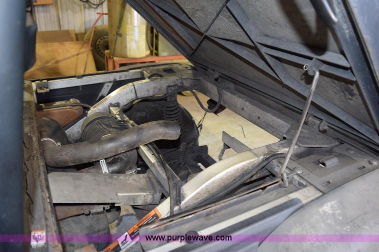 image for item K2297 2007 Club Car XRT 1550 utility vehicle