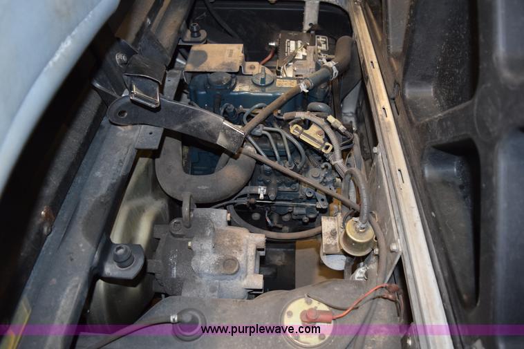 image for item K2300 2007 Club Car XRT 1550 utility vehicle