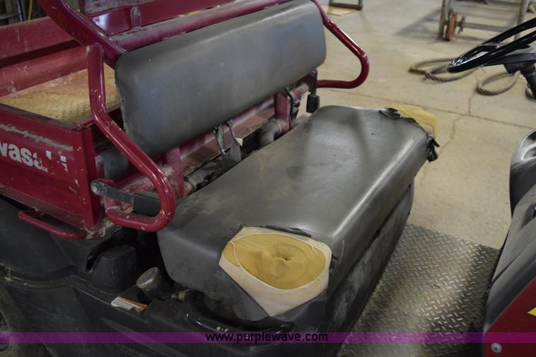 image for item K2301 2007 Kawasaki Mule 610 utility vehicle