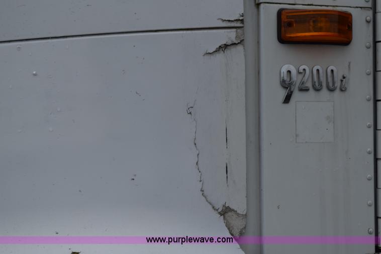 image for item K2311 2006 International 9200i semi truck