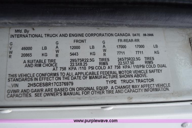 image for item K2312 2007 International 9200i semi truck