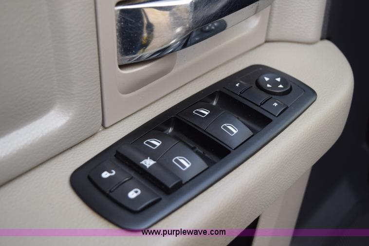 image for item K2315 2011 Dodge Ram 2500 pickup truck