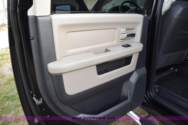 image for item K2315 2011 Dodge Ram 2500 pickup truck