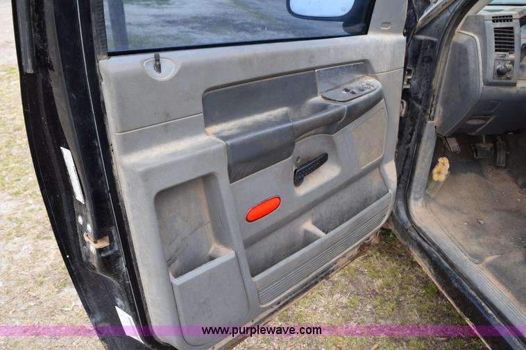 image for item K2316 2008 Dodge Ram 2500 pickup truck