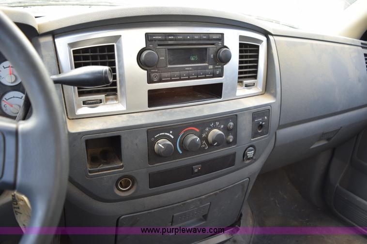 image for item K2316 2008 Dodge Ram 2500 pickup truck