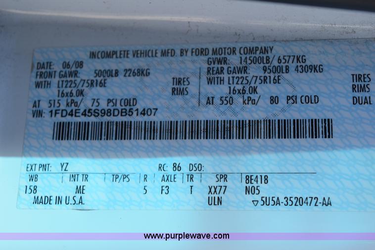 image for item K2325 2009 Ford E450 bus