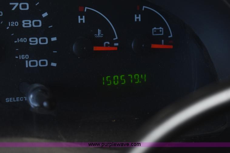 image for item K2327 2009 Ford E450 bus