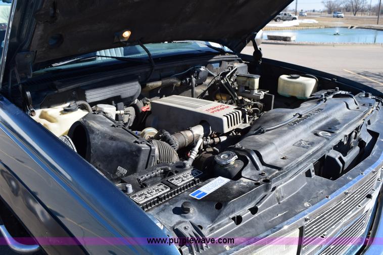 image for item K2328 1992 Chevrolet 2500 pickup truck