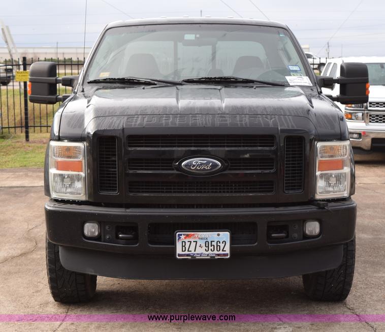 image for item K2329 2008 Ford F250 Super Duty XLT Crew Cab pickup truck