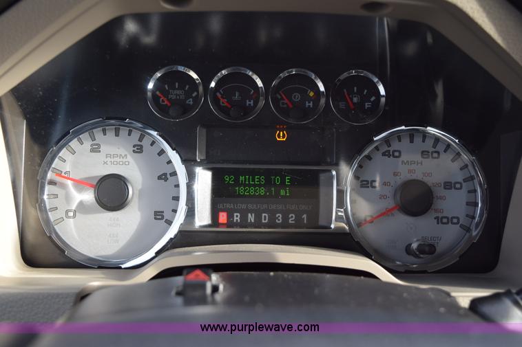 image for item K2329 2008 Ford F250 Super Duty XLT Crew Cab pickup truck